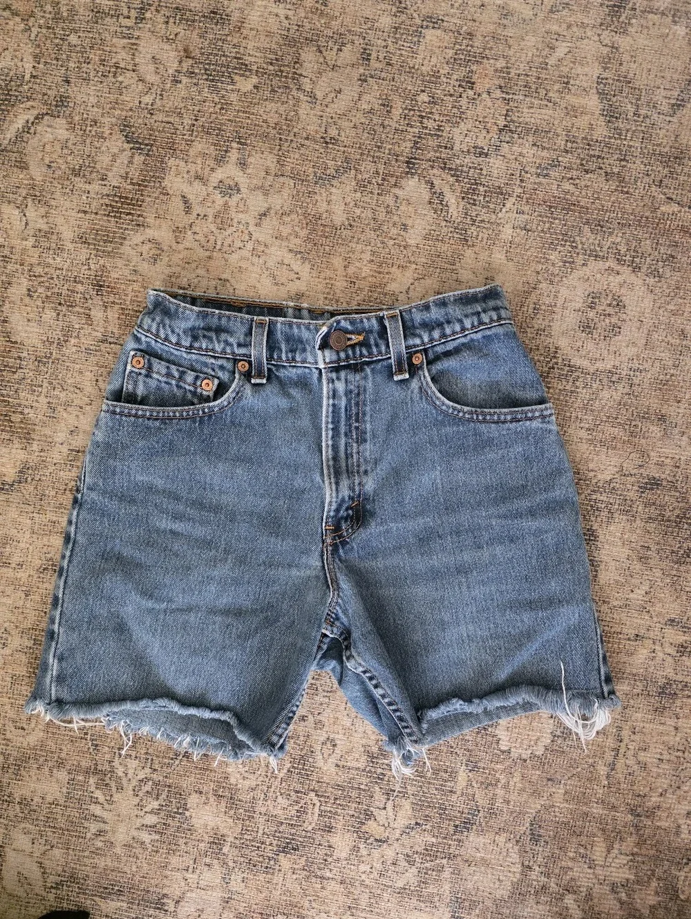 Vintage Levis Cut Offs 550 | Size 25